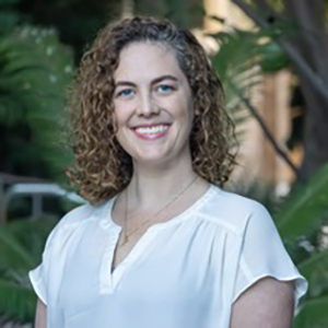 Dr. Carlee Carranza